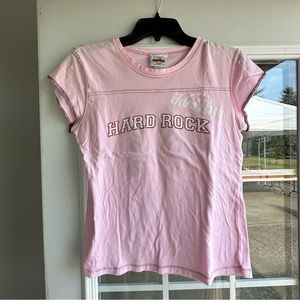 Hard Rock Cafe pink t-shirt